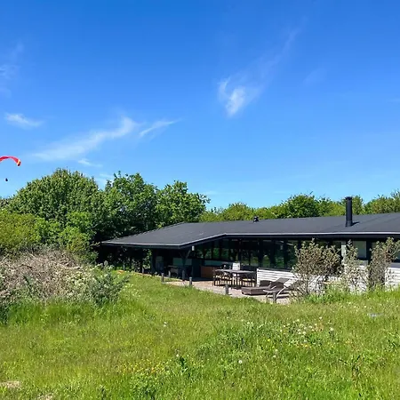 3 Bedroom Stunning In Struer