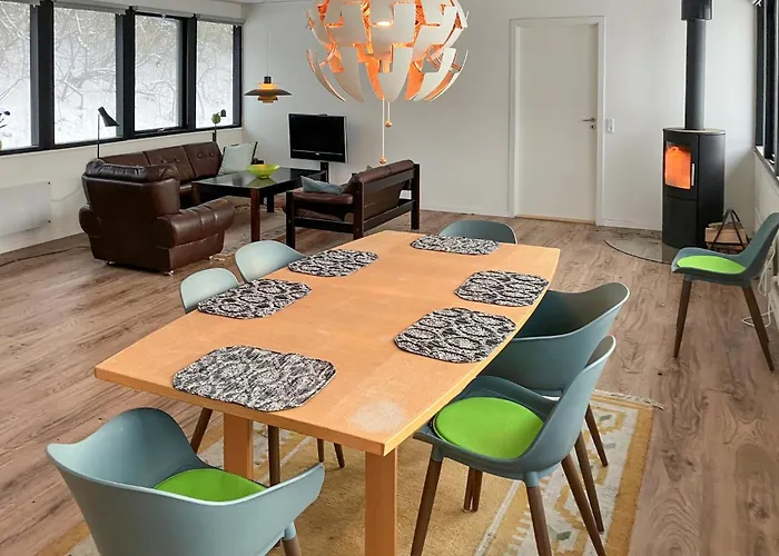 3 Bedroom Stunning In 度假居